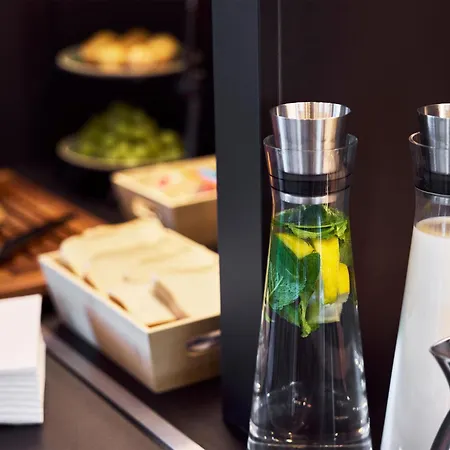 Frankfurt-airport Hotel 3*