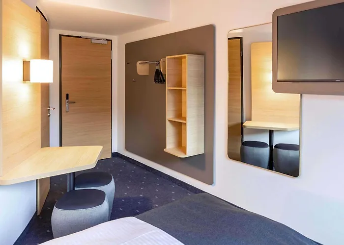 Frankfurt-airport Hotel 3*