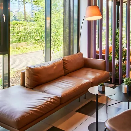 Frankfurt-airport Hotel 3*